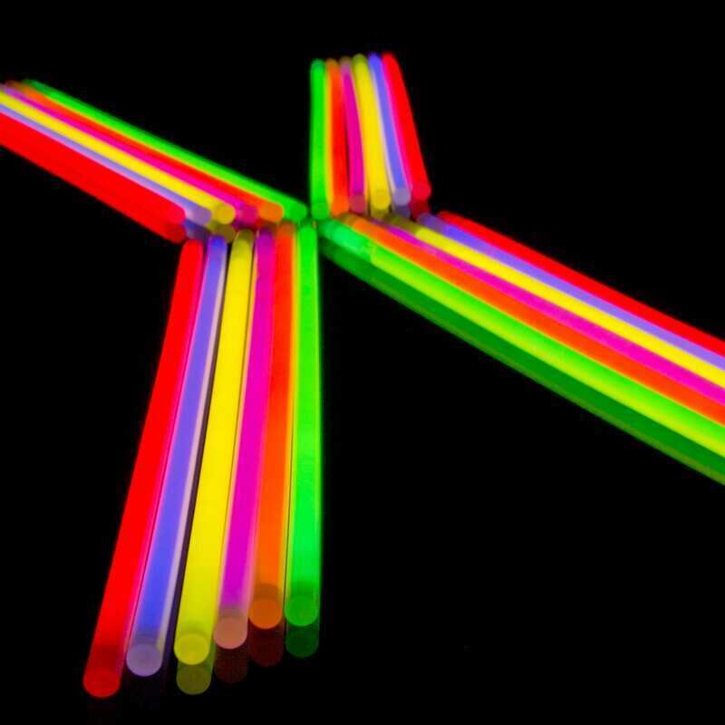 50 Arm-Knicklichter Party Set im 6-Farbmix von Knixs ab 4.99€ jetzt bestellen